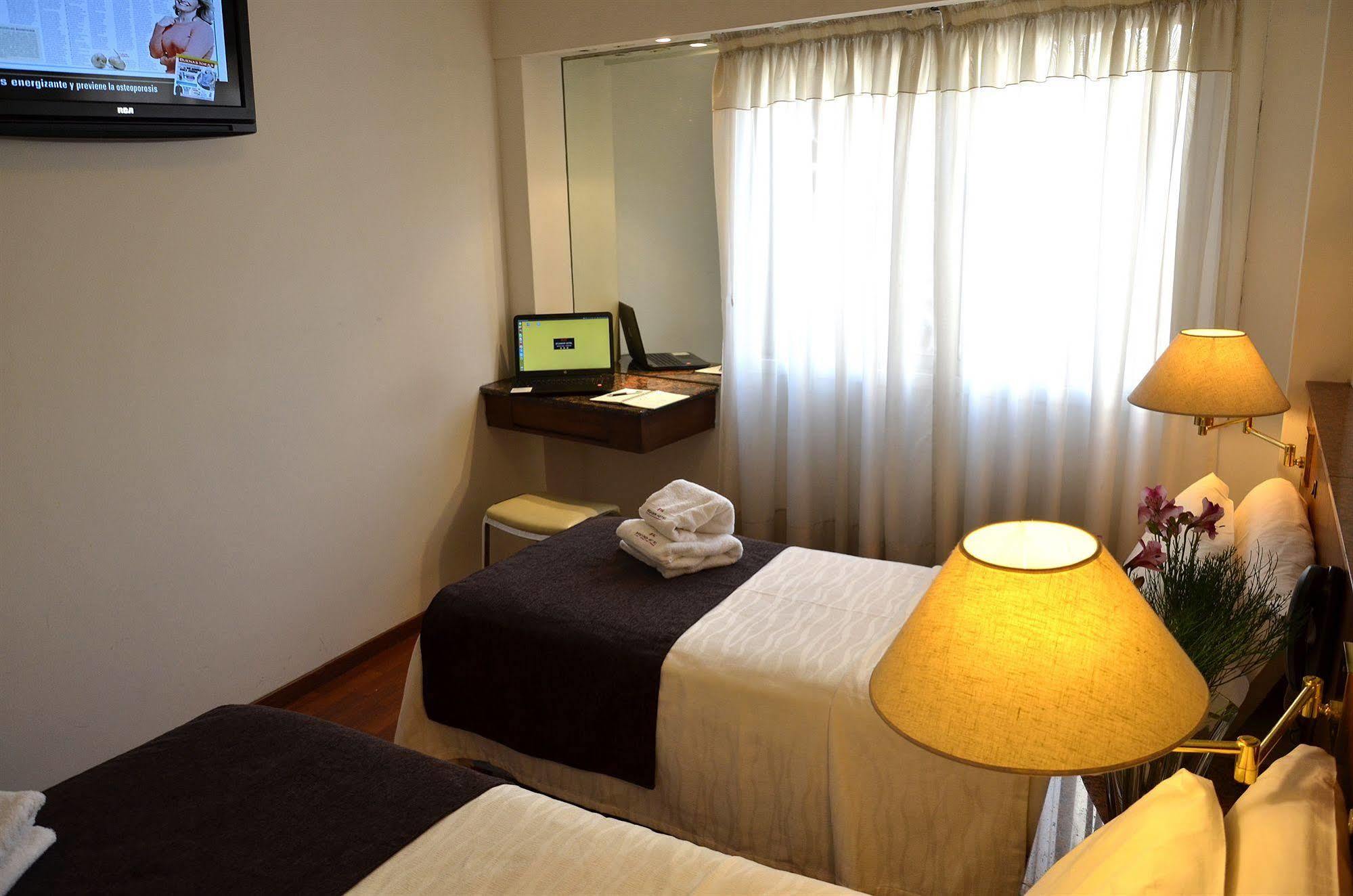 Ecuador Hotel Buenos Aires Buitenkant foto